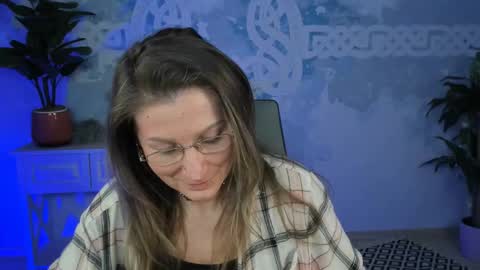 Frida Tander online show from March 7, 2025, 5:38 pm