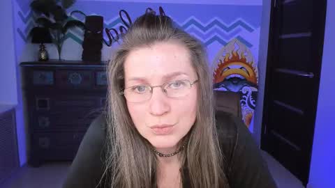 Frida Tander online show from March 8, 2025, 4:06 pm