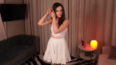 Snapshot of friedapostma chatting on January 7, 2026, 9:39 pm Mira online show from January 7, 2026, 9:39 pm