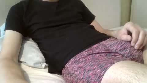 friendly_frank_18 online show from March 9, 2025, 11:47 am