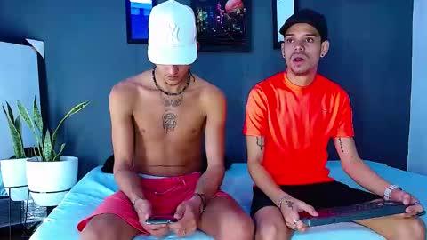 Adam y pitter online show from December 23, 2024, 4:17 pm