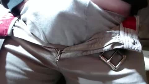 Snapshot of frighterkill13 chatting on December 5, 2025, 4:21 am frighterkill13 online show from December 5, 2025, 4:21 am