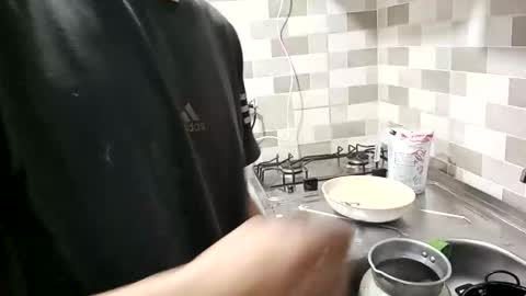 friqui_sex online show from November 16, 2025, 9:20 pm