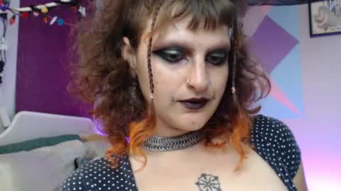 cherry online show from October 1, 2025, 5:41 pm