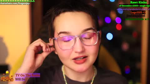   Jaywise Frogfoot  online show from December 20, 2024, 10:11 pm