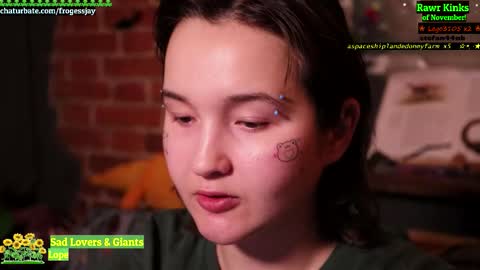   Jaywise Frogfoot  online show from November 10, 2025, 9:25 pm