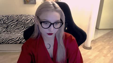 Lilith online show from December 3, 2024, 5:20 am