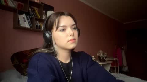 Emily online show from September 26, 2025, 2:21 pm