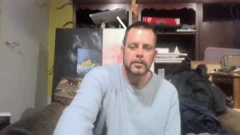 frostydhoman1221 online show from January 12, 2025, 8:46 am