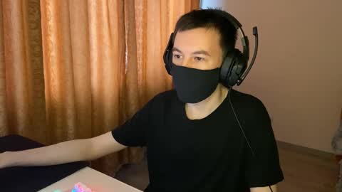 froztai online show from December 22, 2025, 6:43 am