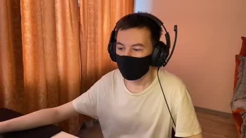 froztai online show from January 8, 2026, 12:18 pm