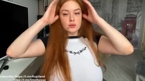 Snapshot of frupi_land chatting on December 22, 2025, 7:38 am OPEN PVTJulia and Wayne online show from December 22, 2025, 7:38 am