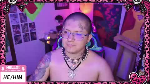 Snapshot of ftmbiggestclit chatting on April 20, 2026, 2:25 am Kevin online show from April 20, 2026, 2:25 am
