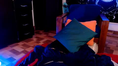          HEHIM  online show from February 1, 2025, 6:40 pm