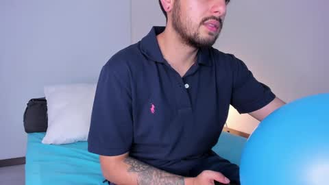 Snapshot of ftmxxxxy chatting on January 21, 2025, 9:46 pm Dani online show from January 21, 2025, 9:46 pm