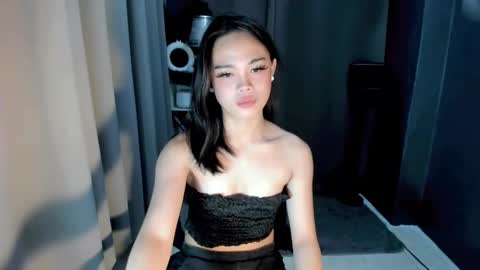 HI IM RONA DONT FORGET GIVE ME THUMBS UP AND JOIN TO MY FANCLUB online show from December 23, 2024, 7:52 pm