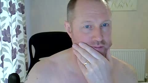 Fuck Buddy UK online show from June 17, 2026, 7:44 am