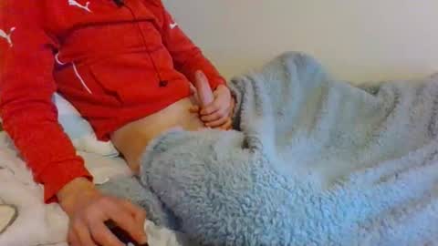 Snapshot of fuckbeatb chatting on November 16, 2025, 9:53 pm fuckbeatb online show from November 16, 2025, 9:53 pm