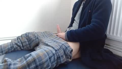 Snapshot of fuckbeatb chatting on December 3, 2025, 11:52 am fuckbeatb online show from December 3, 2025, 11:52 am