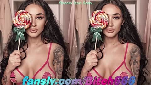   online show from October 21, 2025, 11:22 am