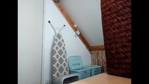 fuckdutchy1998 online show from April 3, 2026, 2:48 pm