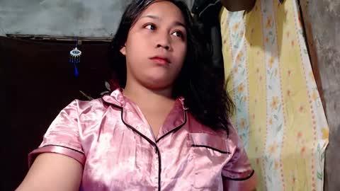 ITS ME CRYSTAL online show from April 22, 2026, 3:09 am