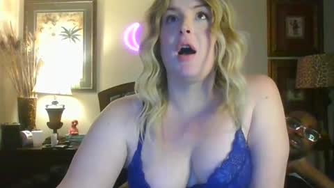 PorcelainDoll22 online show from February 21, 2025, 10:04 pm