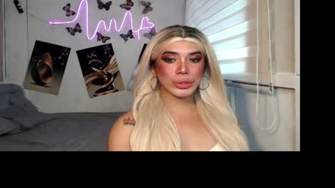 MISS NEILLY online show from July 31, 2026, 8:47 am