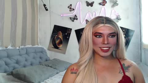 MISS NEILLY online show from August 1, 2026, 12:54 am
