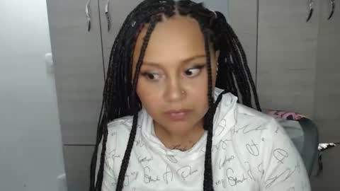 Mia and Gary  online show from March 6, 2026, 2:30 am