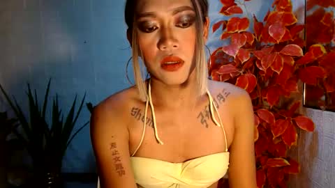 fuckme811826 online show from September 30, 2025, 2:38 am