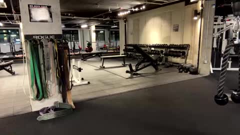 Muscle Bear Jock in Training online show from February 16, 2025, 8:32 am