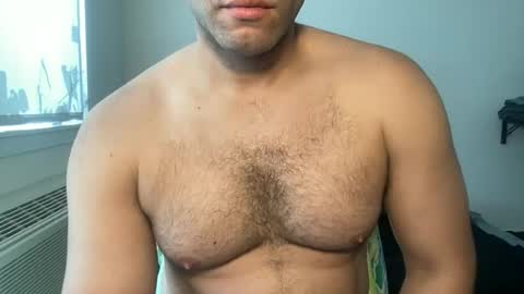 Snapshot of fuckyeahcoach chatting on June 19, 2026, 1:15 pm Muscle Bear Jock in Training online show from June 19, 2026, 1:15 pm