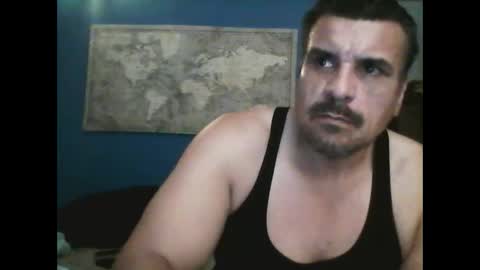 fuego1ento22 online show from September 29, 2025, 6:07 am