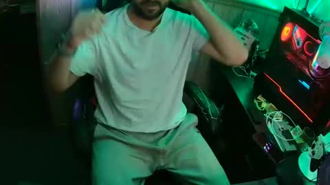 fufupop online show from November 29, 2025, 10:35 pm