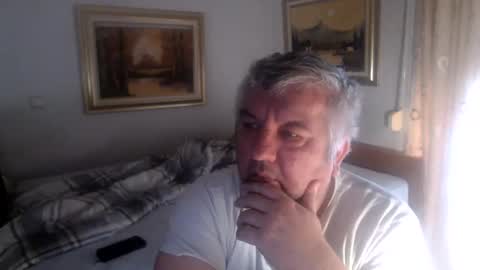 Snapshot of fukingcrazy chatting on May 10, 2026, 8:08 am fukingcrazy online show from May 10, 2026, 8:08 am