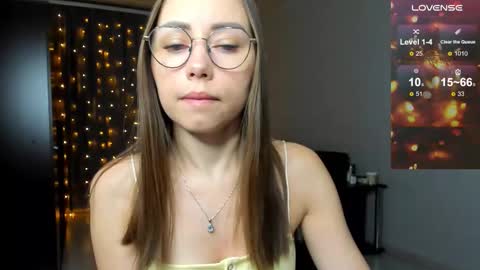 fun__nd__bun online show from December 15, 2025, 2:05 am