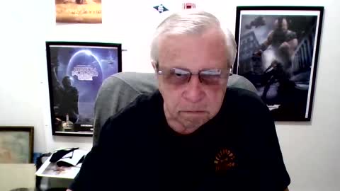 Snapshot of funclemike chatting on May 6, 2026, 2:29 am funclemike online show from May 6, 2026, 2:29 am