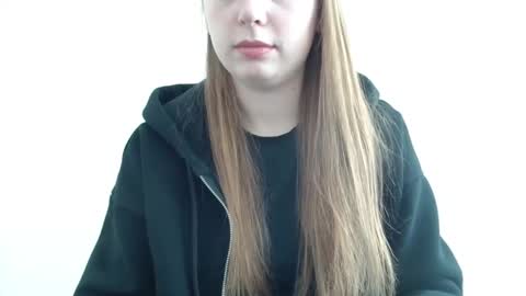 Snapshot of funemma000 chatting on March 4, 2026, 11:16 am Emma online show from March 4, 2026, 11:16 am