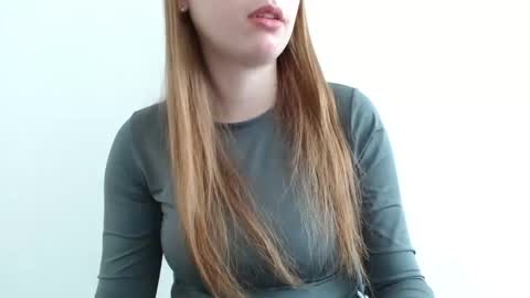 Snapshot of funemma000 chatting on March 13, 2026, 9:27 am Emma online show from March 13, 2026, 9:27 am