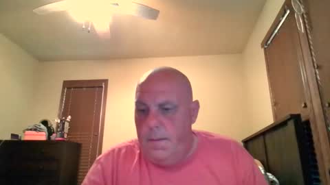 Snapshot of funguywi45 chatting on June 2, 2026, 5:37 pm funguywi45 online show from June 2, 2026, 5:37 pm