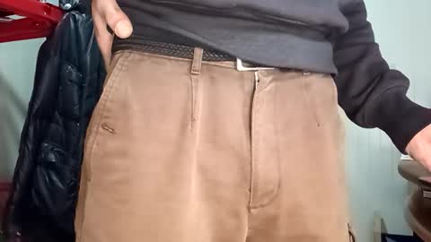 Italian men online show from March 15, 2026, 9:04 am