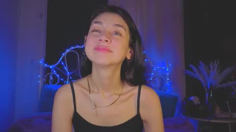 Tiffany online show from September 26, 2025, 2:15 am