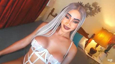 Snapshot of funtastic_harlow chatting on April 25, 2026, 1:41 pm Maddonna online show from April 25, 2026, 1:41 pm