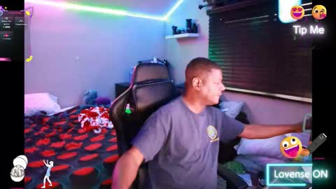 seldom seen online show from December 22, 2025, 1:02 am