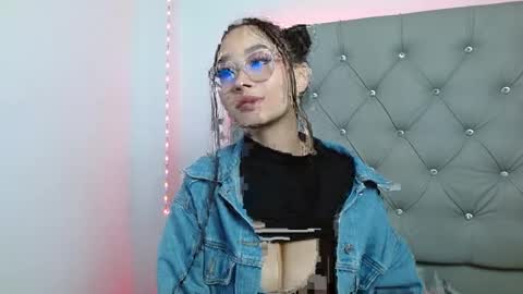 Snapshot of fysste_ chatting on September 14, 2025, 12:32 am Victoria online show from September 14, 2025, 12:32 am