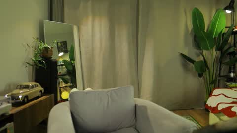 G online show from September 24, 2025, 5:16 pm