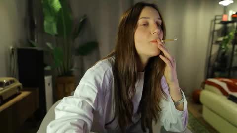 G online show from October 28, 2025, 7:05 pm