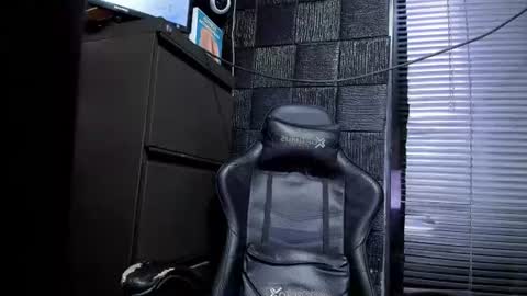 g_lincoln online show from June 14, 2026, 2:24 am