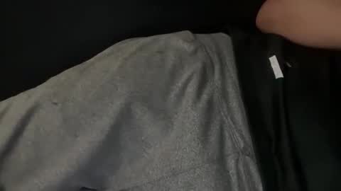 gab021593 online show from April 18, 2026, 5:06 pm